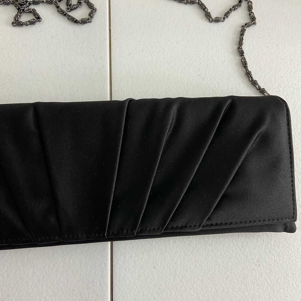 NEW Vintage Carlo Fellini women’s black pleated long magnetic fold crossbody bag - Picture 3 of 6